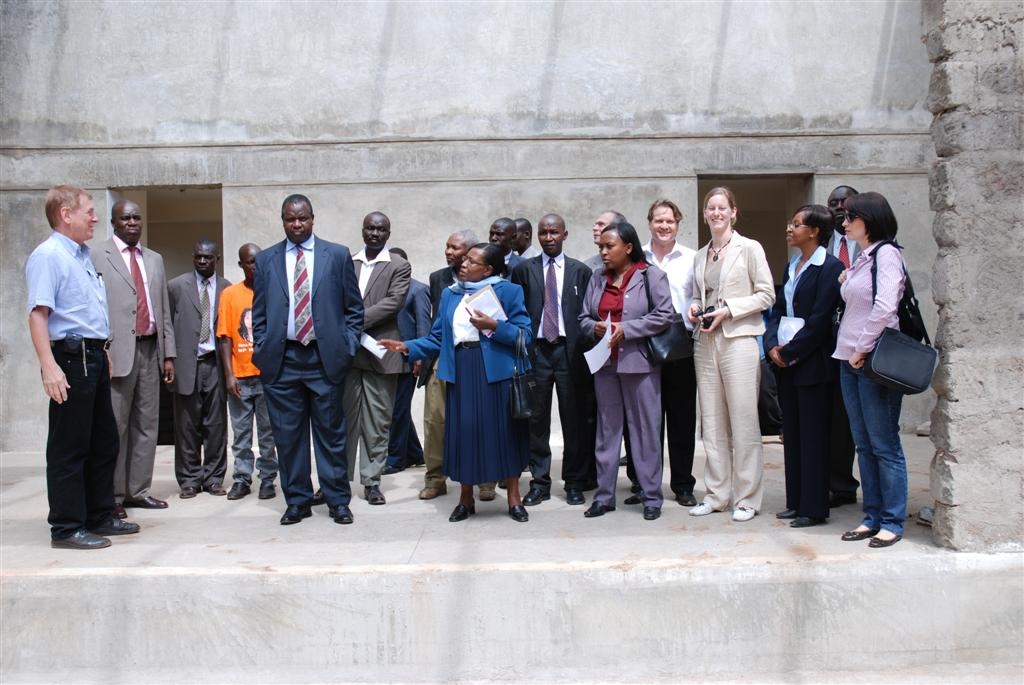 the PS Ministry of Local Government and the members of City